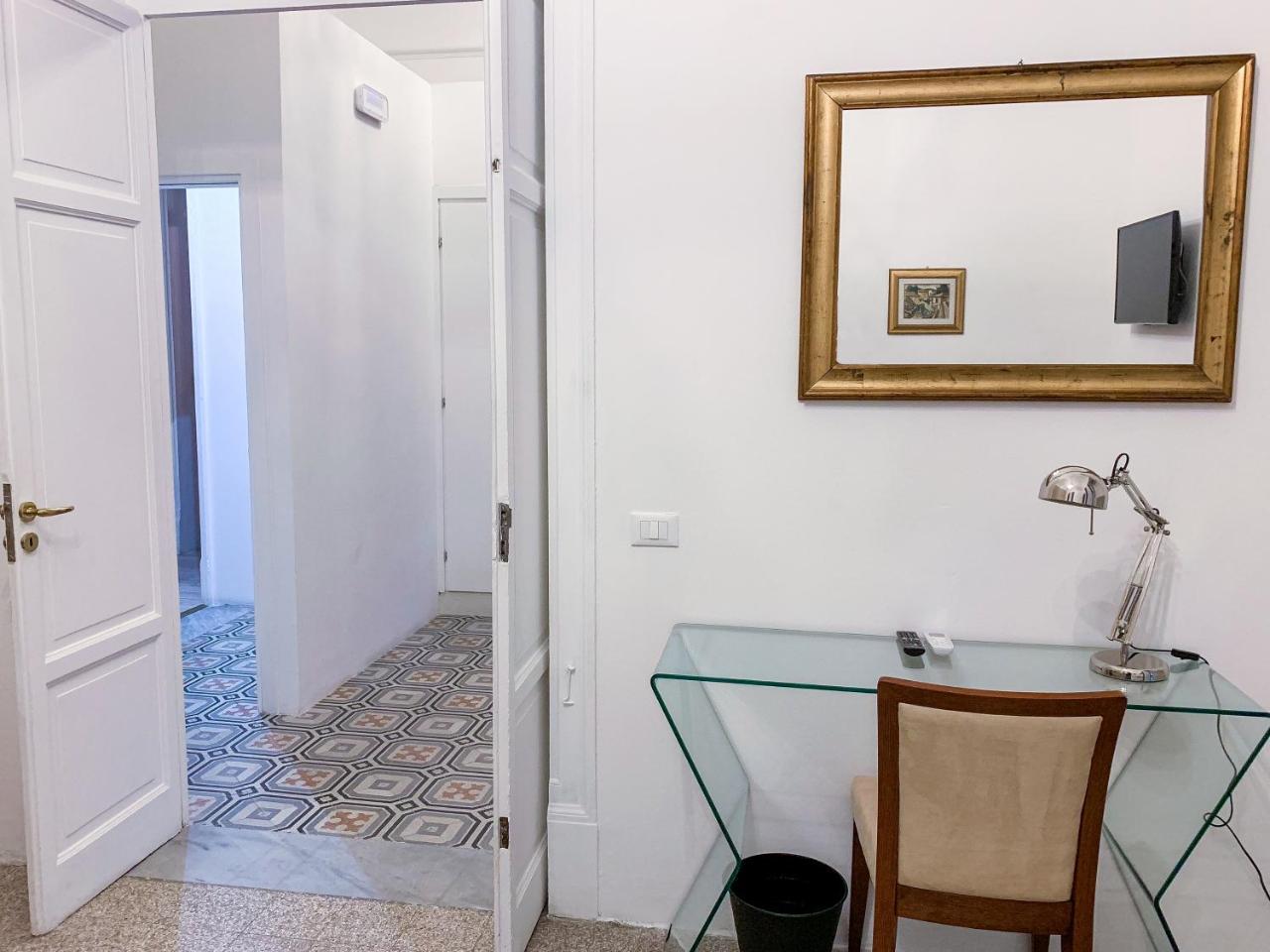 Liberty Suites Палермо Экстерьер фото